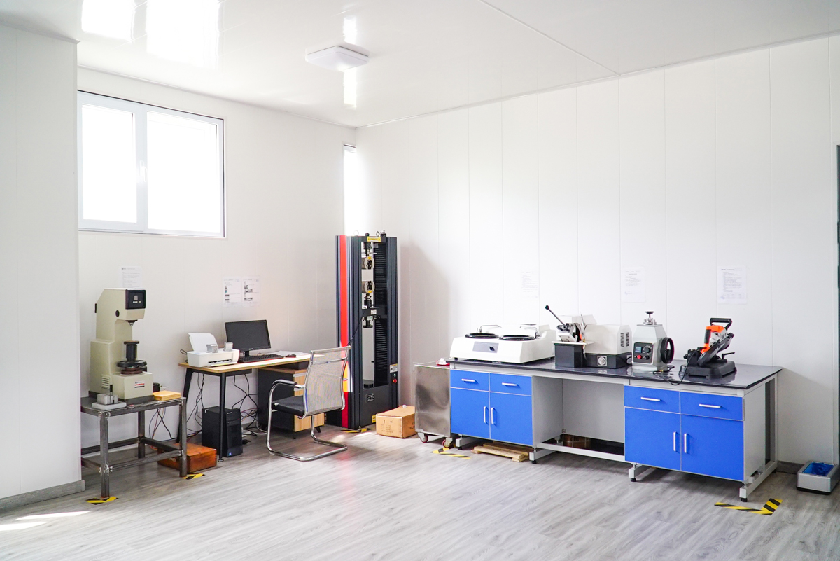 萬能拉伸機、磨拋機